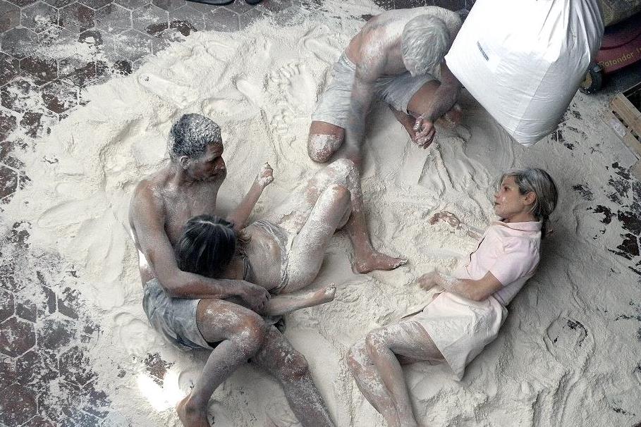 Festa, PromoÃ§Ã£o e Filme Para Poucos