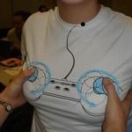 Gostosas Nerds - Blusa Joystick